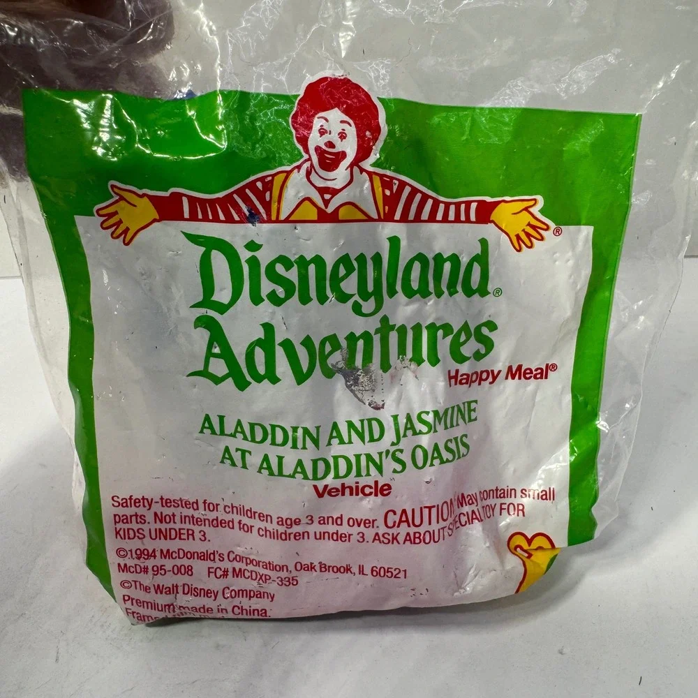 VTG 1994 McDonalds Happy Meal Aladdin Abu Elephant Toy Disneyland Adventures NEW